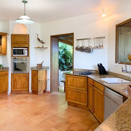 Villa Palm Bay Stunning View 5 Min To Beach 3 Min To Downtown King Size Bed Deshaies Exterior foto